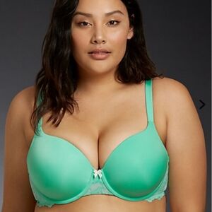 New Torrid Smooth Push Up Balconette Green Lace Trim Bra 46D Nwot